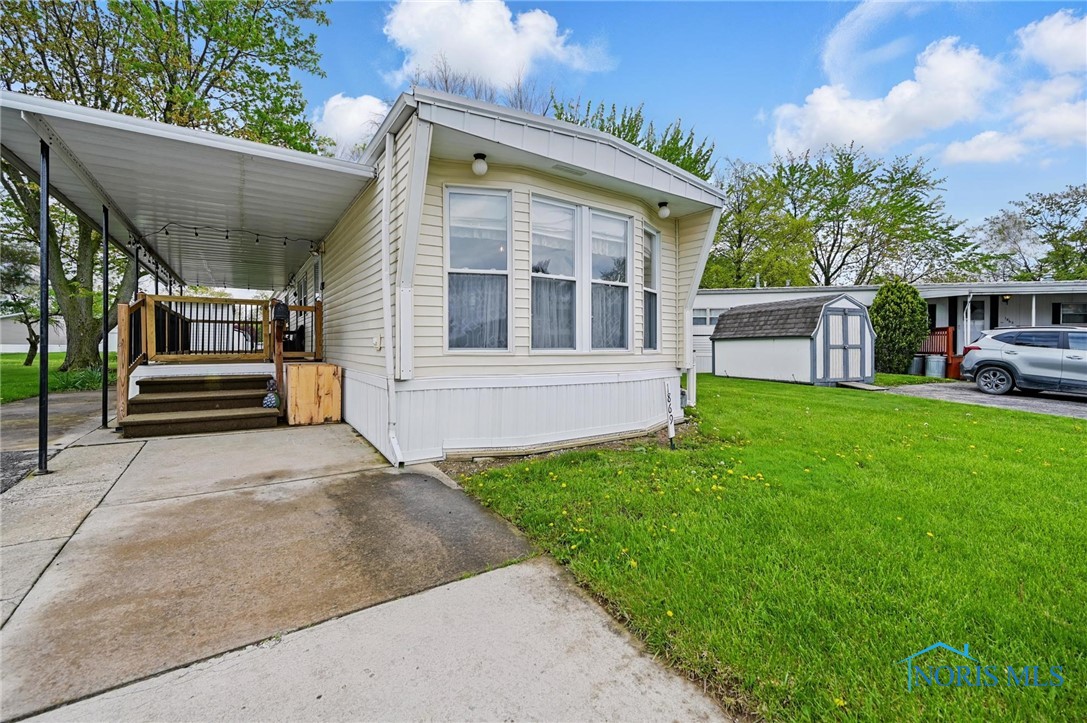 1869 Huntington Dr, Findlay, Ohio image 2