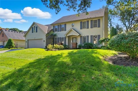 Photo of 8435 Willow Glen Gln, Holland, OH 43528 (MLS # 6135817)