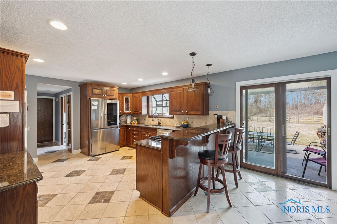 7106 Country Creek Road, Maumee, Ohio image 13