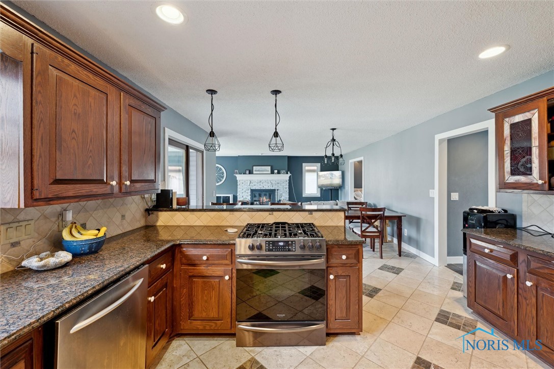 7106 Country Creek Road, Maumee, Ohio image 15