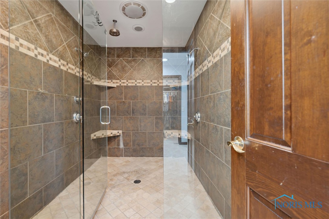 7106 Country Creek Road, Maumee, Ohio image 23