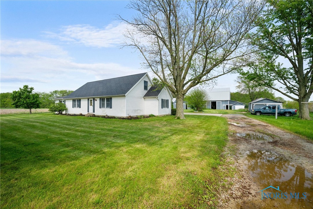 5788 Emerson Road, Bloomdale, Ohio image 2