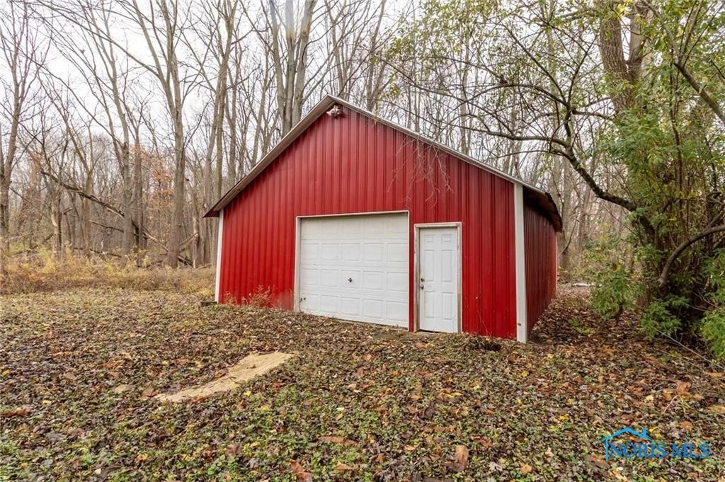 9470 Maumee Western Road, Monclova, Ohio image 4