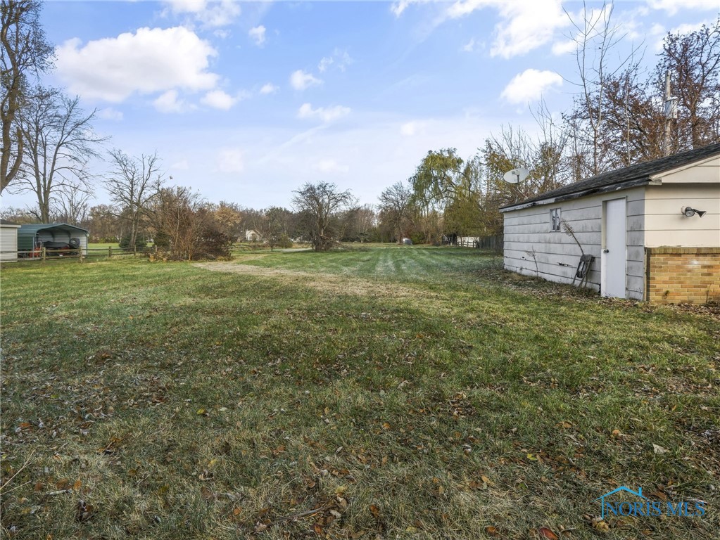 Photo 19 of 20 of 6206 South Avenue house