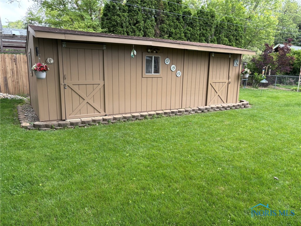 243 W South Boundary Street, Perrysburg, Ohio image 23