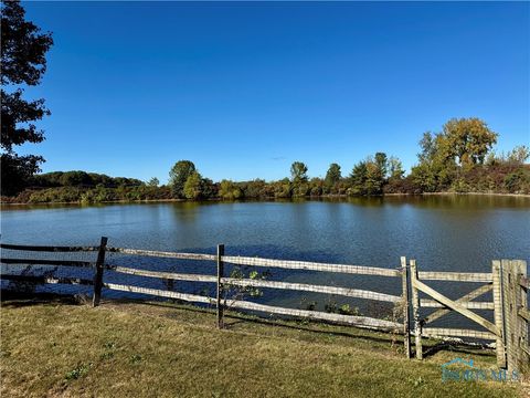 Tiny photo for 7014 Twin Lakes Road, Perrysburg, OH 43551 (MLS # 6136906)