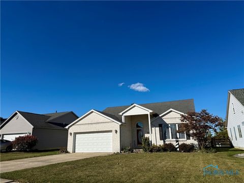 Photo of 7014 Twin Lakes Road, Perrysburg, OH 43551 (MLS # 6136906)