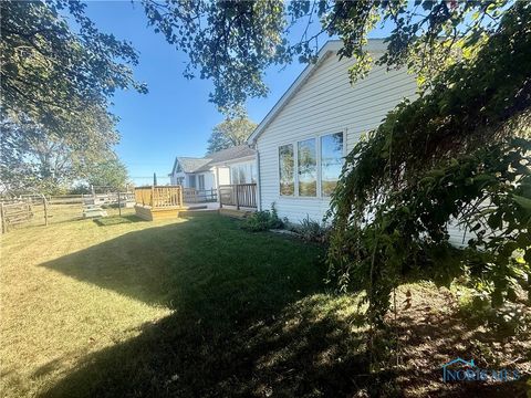 Tiny photo for 7014 Twin Lakes Road, Perrysburg, OH 43551 (MLS # 6136906)