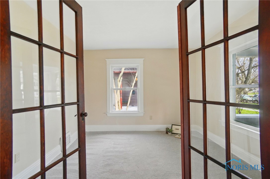 237 E 5th Street, Perrysburg, Ohio image 17