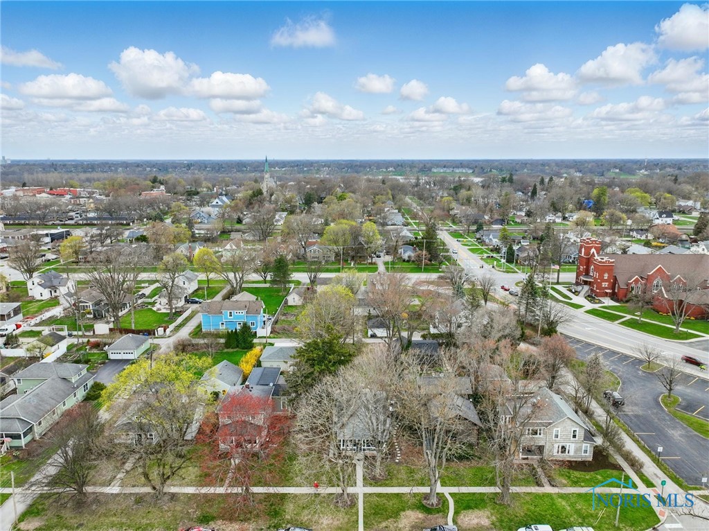 237 E 5th Street, Perrysburg, Ohio image 4