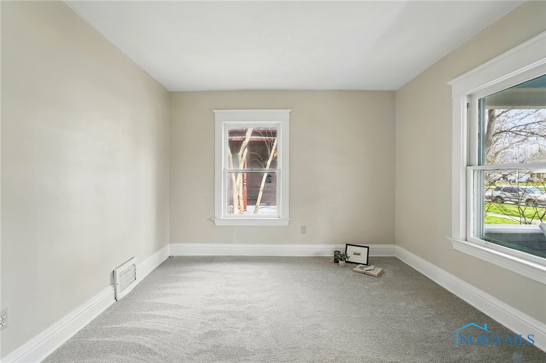 237 E 5th Street, Perrysburg, Ohio image 18