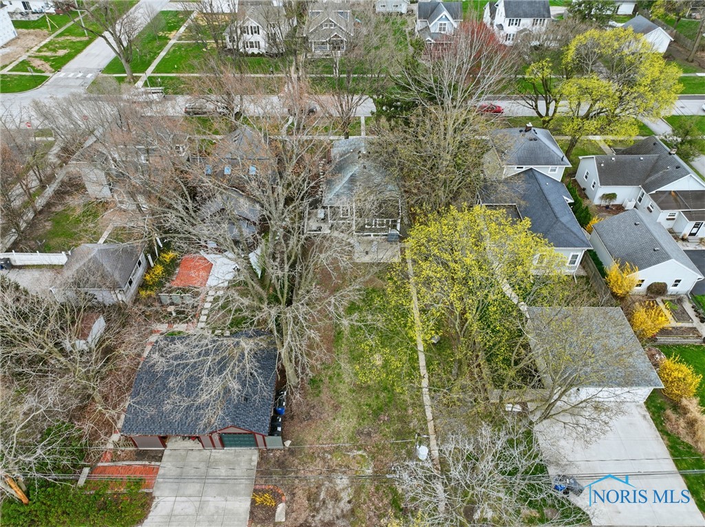 237 E 5th Street, Perrysburg, Ohio image 2