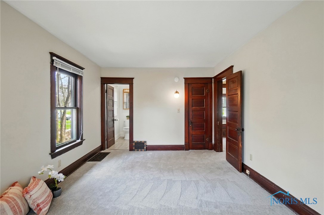 237 E 5th Street, Perrysburg, Ohio image 33