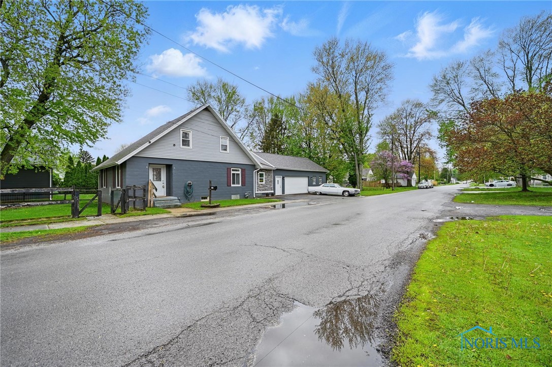 717 Balsley Avenue, Findlay, Ohio image 1
