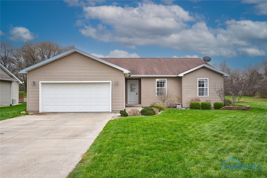 1921 Yarrow Court, Findlay, Ohio image 1