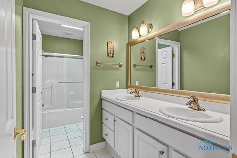 Tiny photo for 382 Osage Court, Perrysburg, OH 43551 (MLS # 6136460)