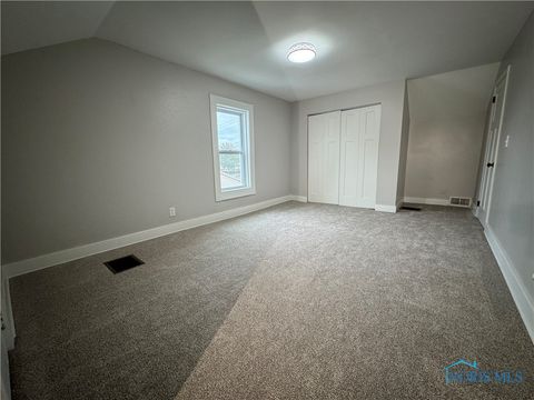 Tiny photo for 302 Warrington Road, Toledo, OH 43612 (MLS # 6136200)