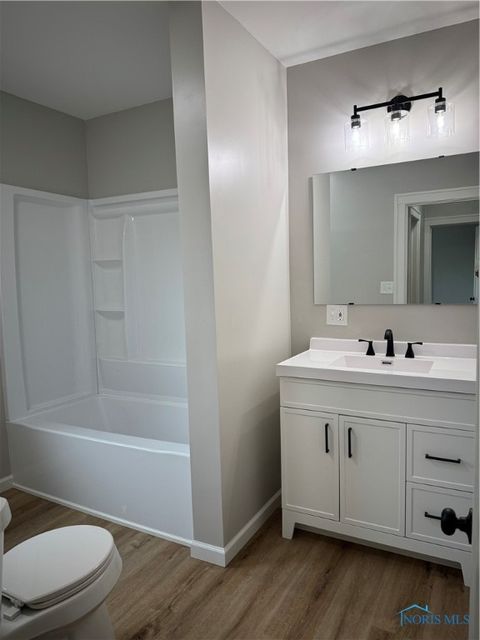 Tiny photo for 302 Warrington Road, Toledo, OH 43612 (MLS # 6136200)