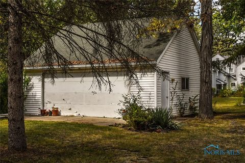 Tiny photo for 2142 Brookford Drive, Toledo, OH 43614 (MLS # 6136789)