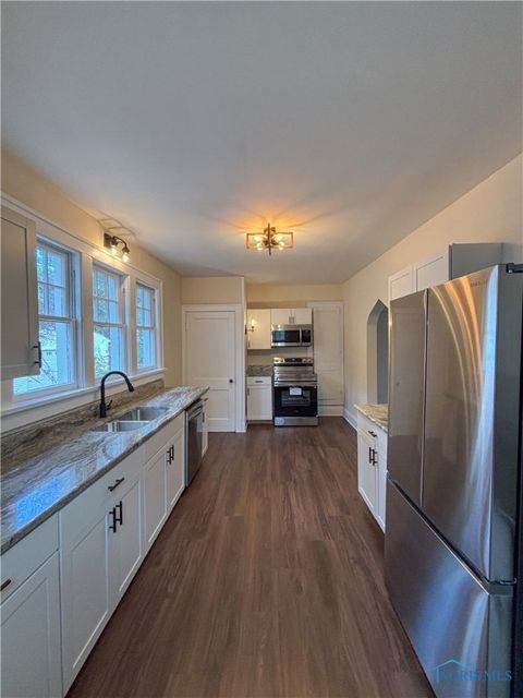 Tiny photo for 2142 Brookford Drive, Toledo, OH 43614 (MLS # 6136789)