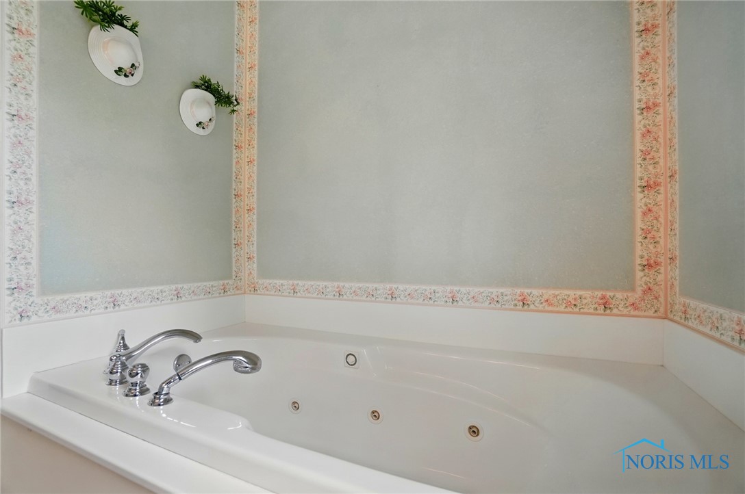 29030 Hufford Road, Perrysburg, Ohio image 24