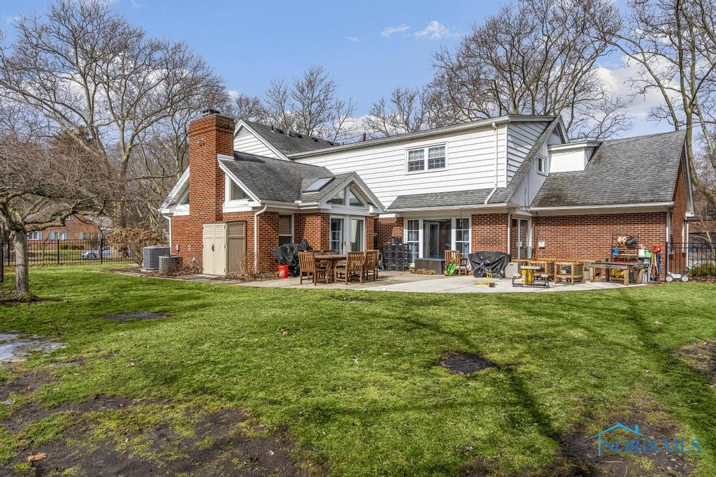 4233 Bonnie Brook Road, Ottawa Hills, Ohio image 47
