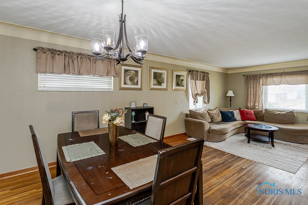 308 Lorraine Place, Rossford, Ohio image 18