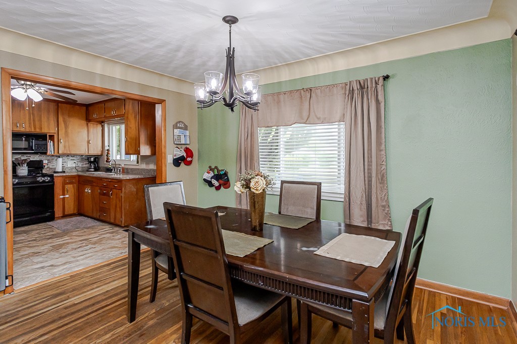 308 Lorraine Place, Rossford, Ohio image 20