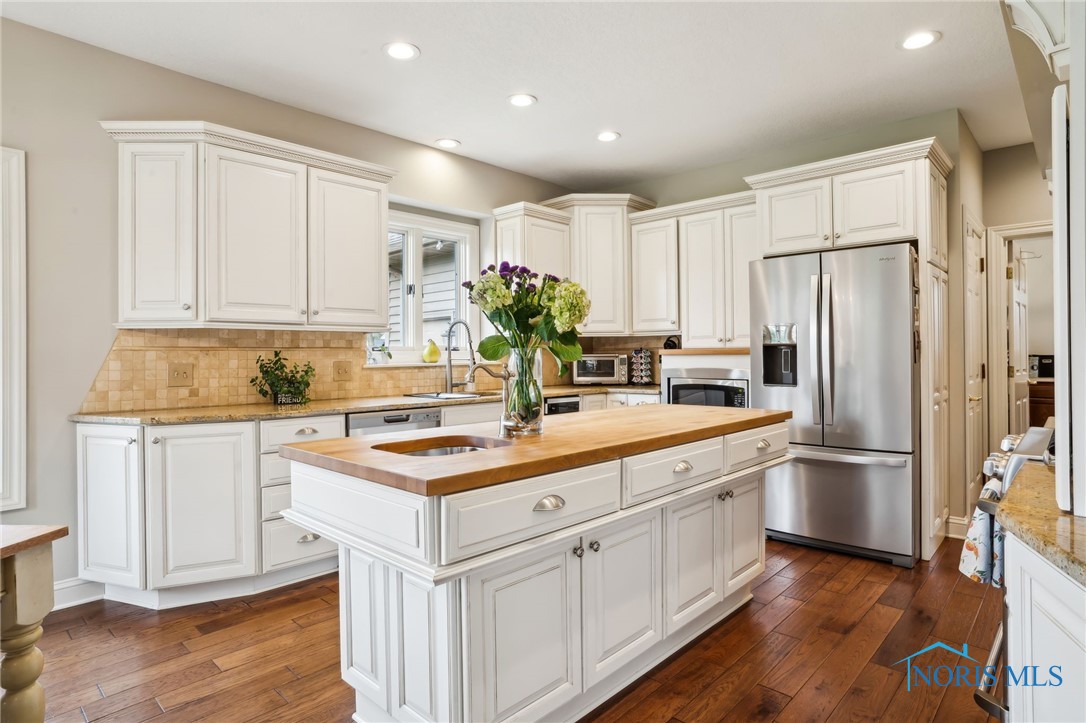 459 Fox Run Road, Findlay, Ohio image 20