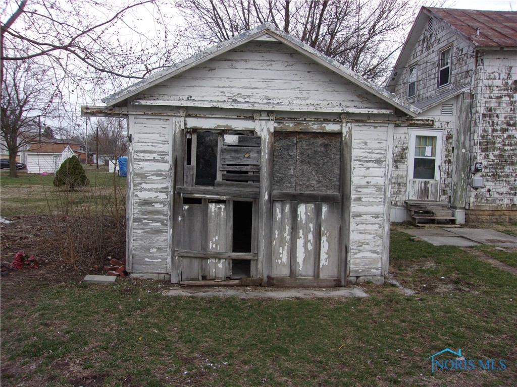 411 S Warner Street, Forest, Ohio image 17