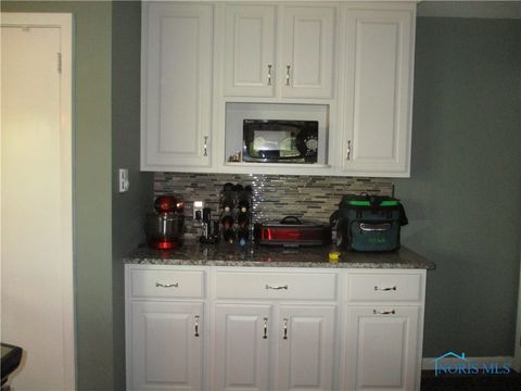 Tiny photo for 213 Navajo Trail, Montpelier, OH 43543 (MLS # 6136441)