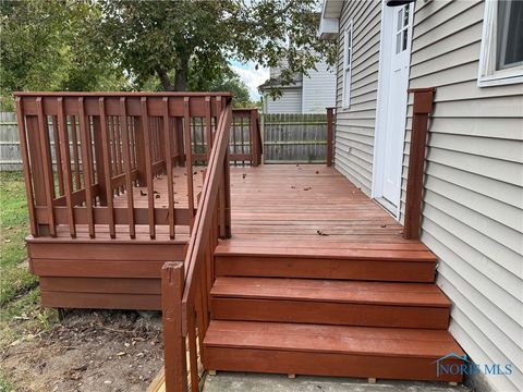 Tiny photo for 305 S Main Street, Gibsonburg, OH 43431 (MLS # 6136830)