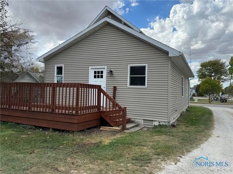 Tiny photo for 305 S Main Street, Gibsonburg, OH 43431 (MLS # 6136830)