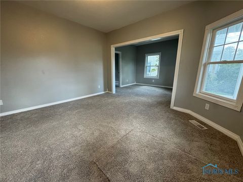 Tiny photo for 305 S Main Street, Gibsonburg, OH 43431 (MLS # 6136830)