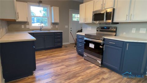 Tiny photo for 305 S Main Street, Gibsonburg, OH 43431 (MLS # 6136830)