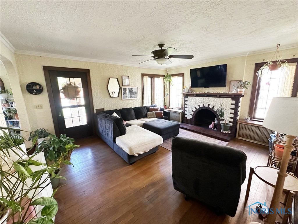 399 Melmore Street, Tiffin, Ohio image 3
