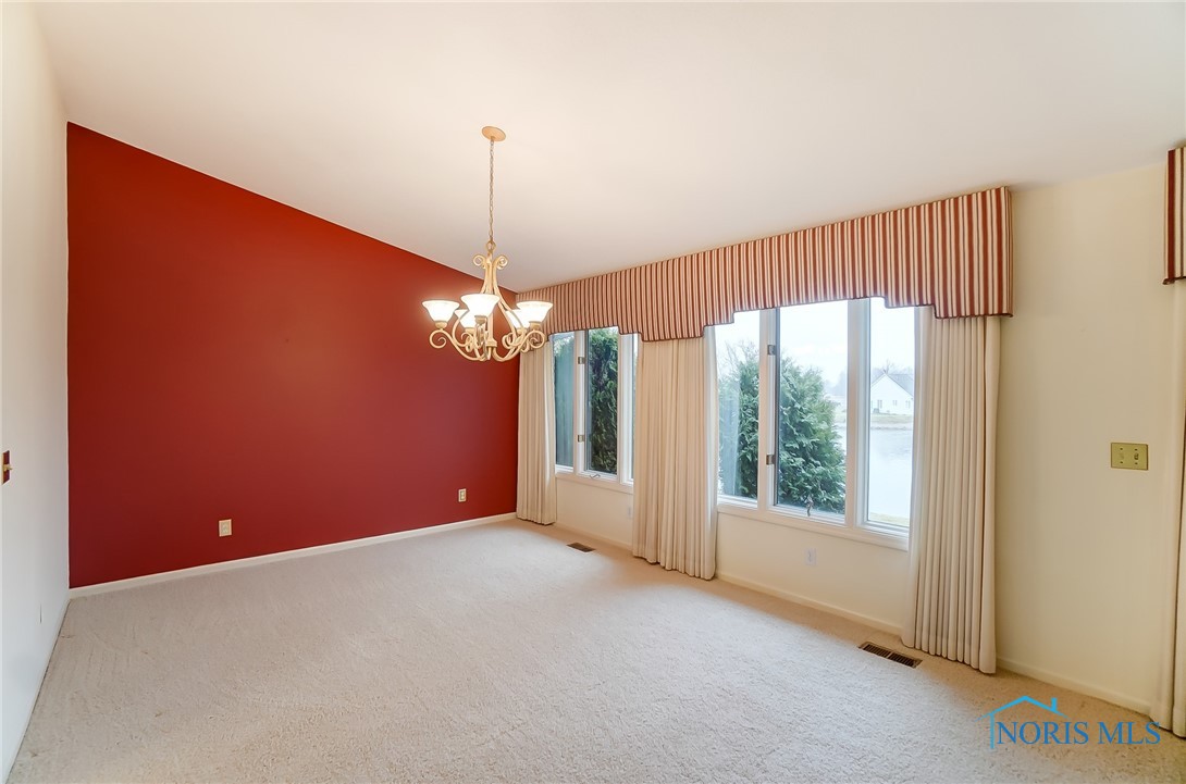 1818 Cobblestone Drive, Findlay, Ohio image 7