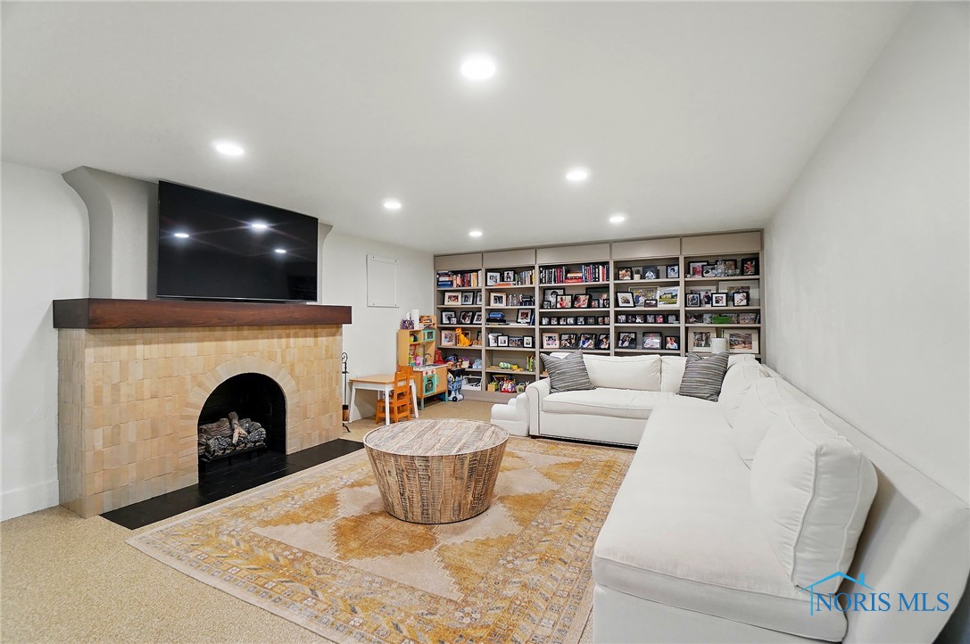 3405 Chestnut Hill Road, Ottawa Hills, Ohio image 39