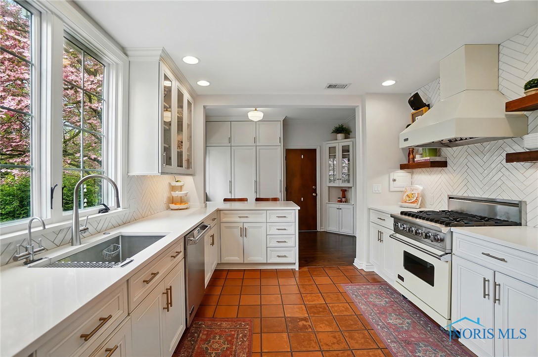 3405 Chestnut Hill Road, Ottawa Hills, Ohio image 18