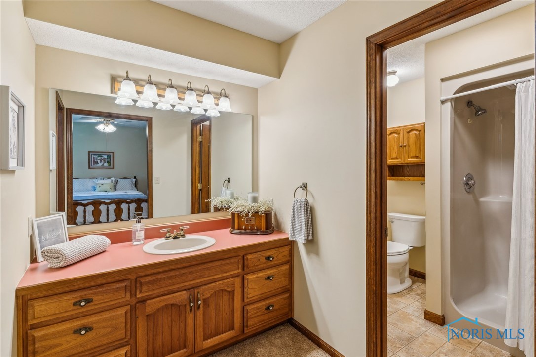 1008 Muirfield Drive, Findlay, Ohio image 14