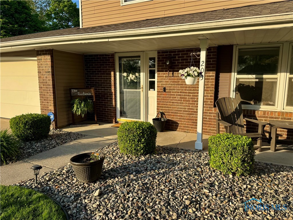 203 Oak Park Drive, Hicksville, Ohio image 4