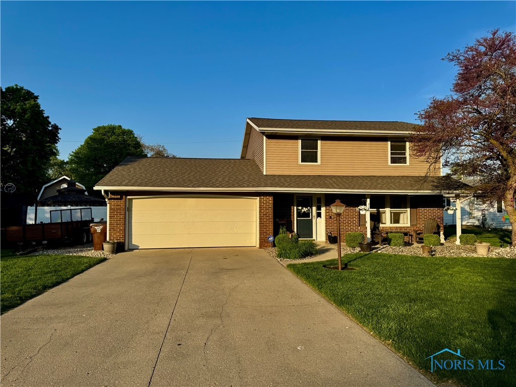 203 Oak Park Drive, Hicksville, Ohio image 2
