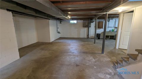 Tiny photo for 2824 Secor Road, Toledo, OH 43606 (MLS # 6136220)