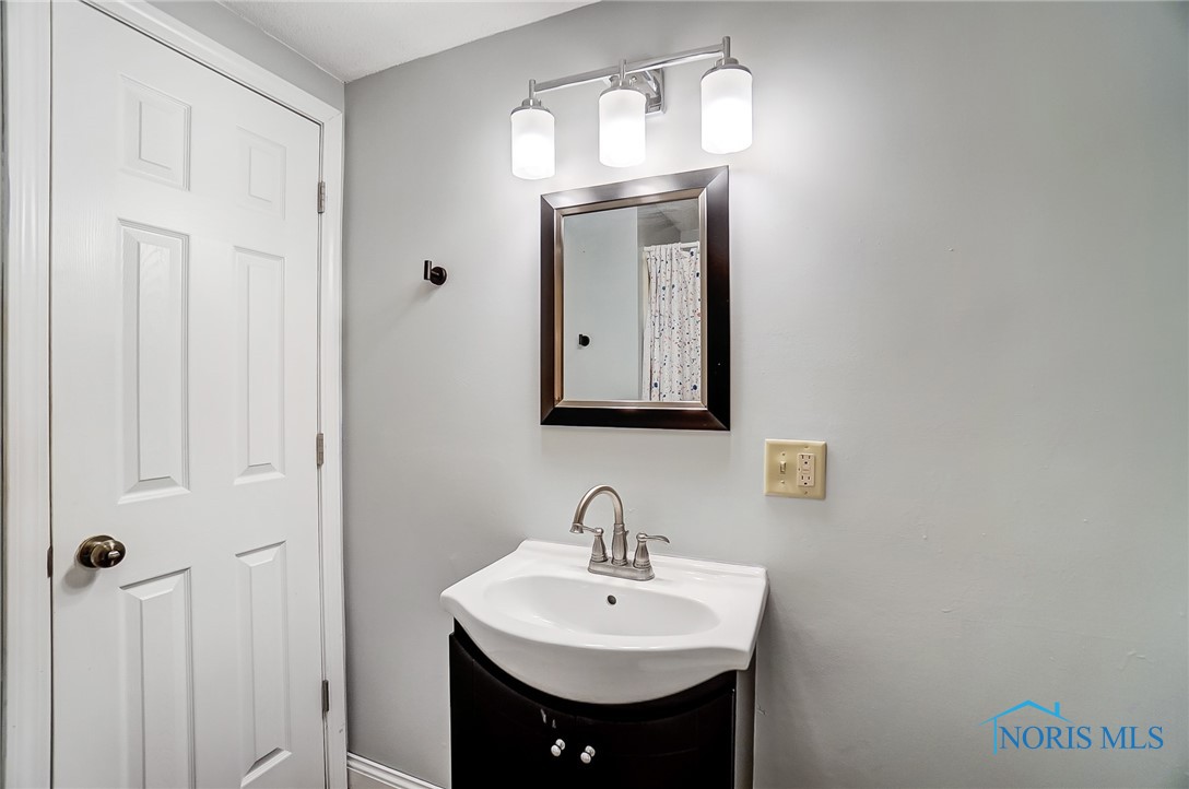 615 W Harrison Street, Paulding, Ohio image 28