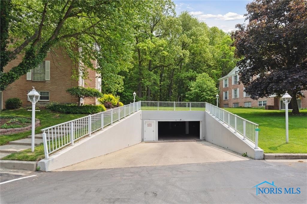 5679 Monroe Street #1103, Sylvania, Ohio image 35