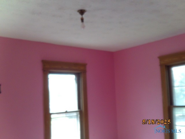 20390 Locust Street, Weston, Ohio image 11