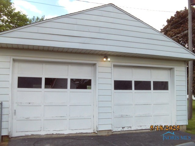 20390 Locust Street, Weston, Ohio image 12