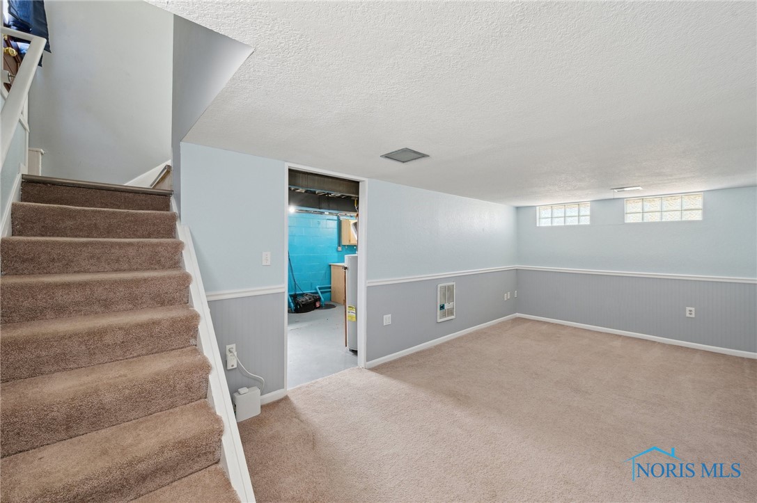 3105 Strathmoor Avenue, Toledo, Ohio image 4
