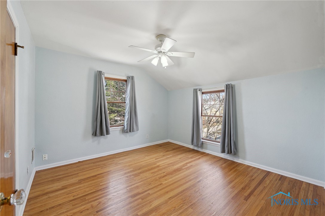 3105 Strathmoor Avenue, Toledo, Ohio image 10