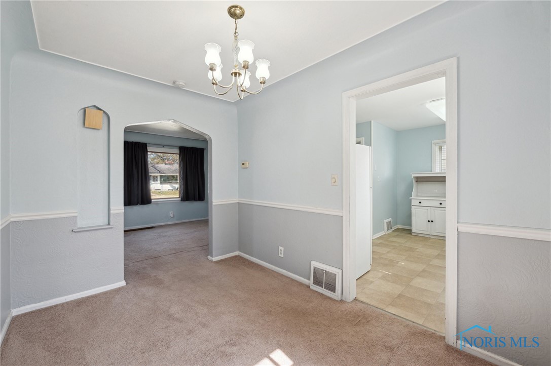3105 Strathmoor Avenue, Toledo, Ohio image 3